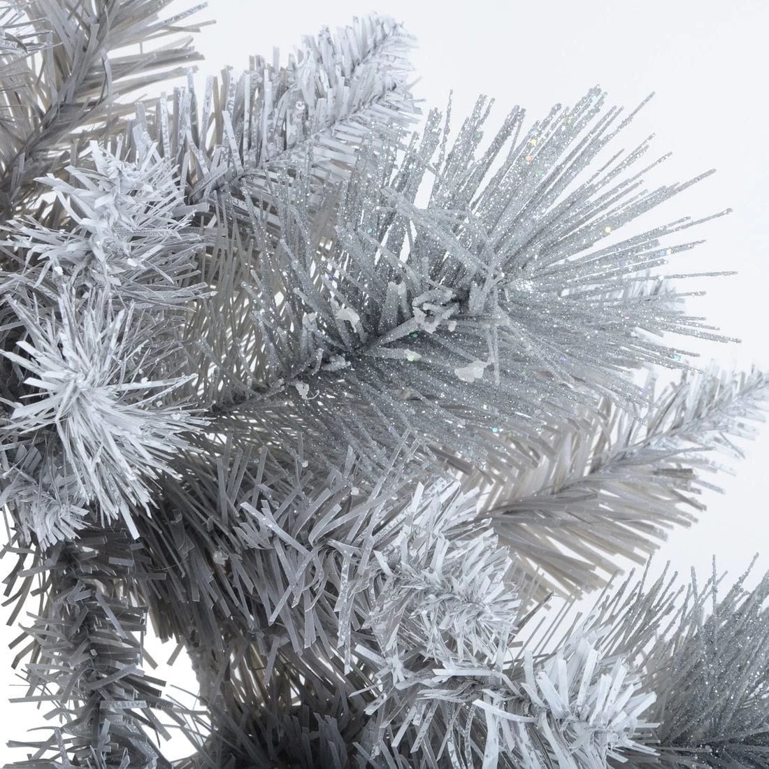 6ft Sparkling Silver Glitter Garland Christmas Decoration 4 6ft Sparkling Silver Glitter Garland Christmas Decoration - Image 2