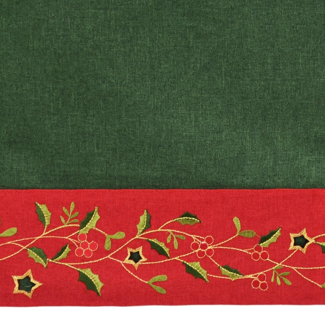 Christmas Holly Tablecloths Napkins Green Red Fabric Cover 7 Christmas Holly Tablecloths Napkins Green Red Fabric Cover - Image 5